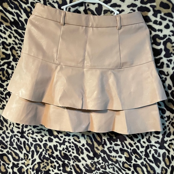 Haute Monde Skirt Set Faux Leather Size Medium, new without tags. - Picture 5 of 7